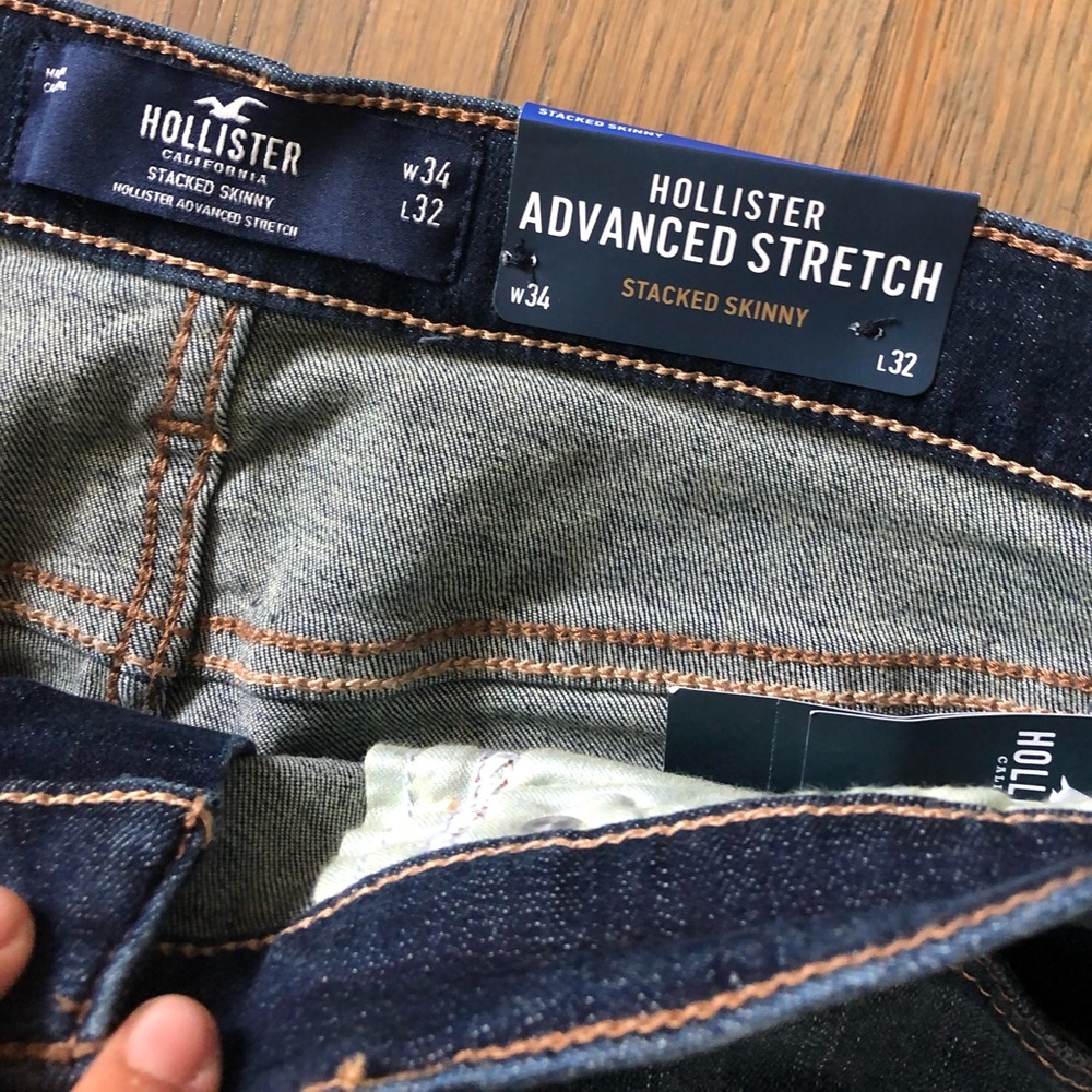 Hollister RIPPED DARK WASH STACKED SKINNY JEANS- W34 L32 - Picture 4 of 12